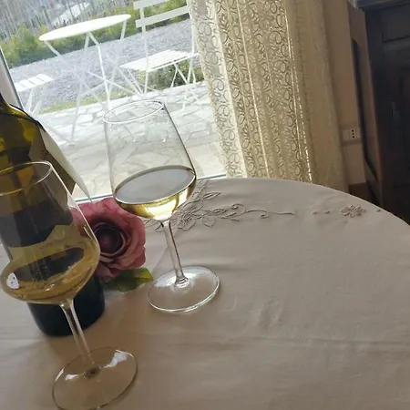 La Casatella Agriturismo ファームステイ アルバ