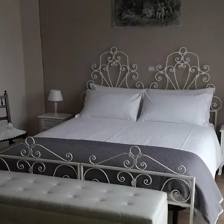 La Casatella Agriturismo ファームステイ アルバ