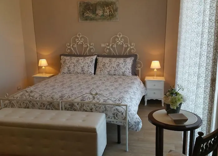 La Casatella Agriturismo ファームステイ *