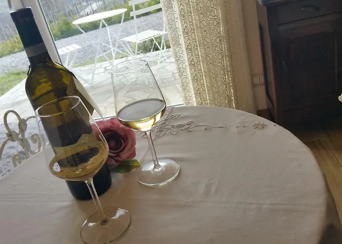 La Casatella Agriturismo ファームステイ アルバ